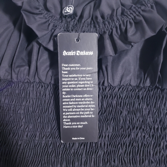 Scarlet Darkness Off Shoulder Long Sleeve Corset Cropped Top - Picture 9 of 9